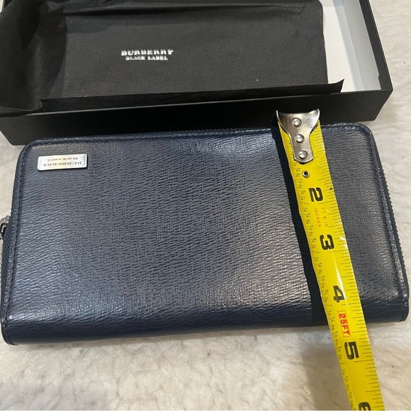 Burberry Black Label Navy Blue Leather Zip Around Long Unisex Wallet - Picture 12 of 14